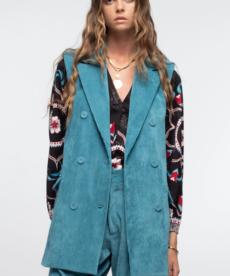 WILLOW SLEEVELESS BLAZER